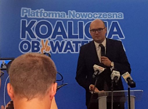 Czy lżejszy tornister pomoże w kampanii?